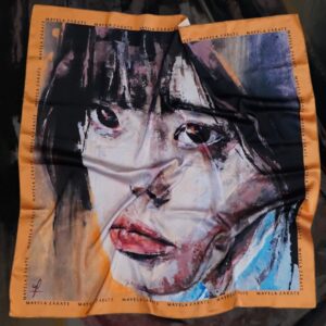 Pañuelo de seda MADOKA – Mayela Zárate